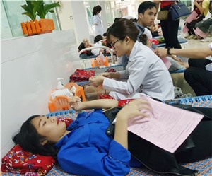 Gần 300 đơn vị máu được hiến tại Bệnh viện Bãi Cháy, Sản Nhi Quảng Ninh